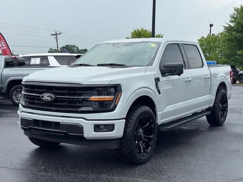Used 2024 Ford F150 XLT w/ Equipment Group 302A MID RWD image 7