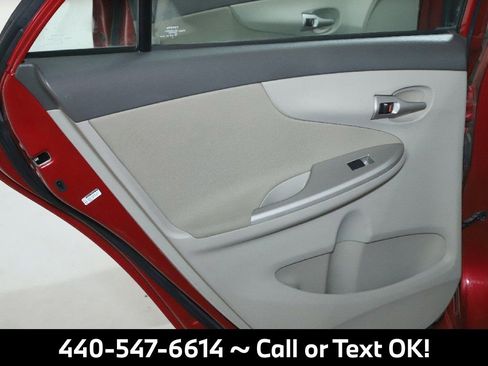 Used 2010 Toyota Corolla LE image 24