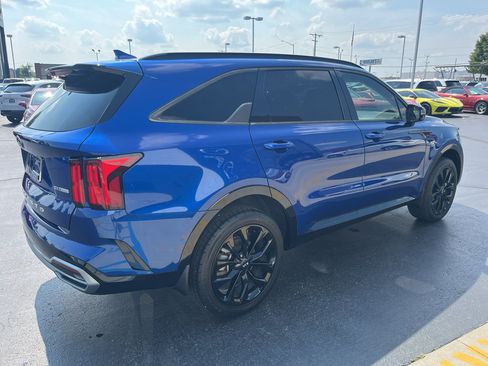 Used 2021 Kia Sorento SX AWD/4WD image 9