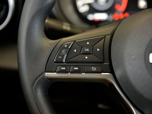 Used 2023 Nissan Kicks SV FWD image 23
