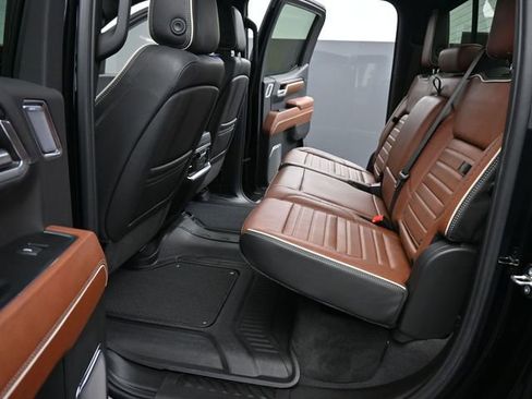 Used 2024 GMC Sierra 1500 Denali Ultimate image 13