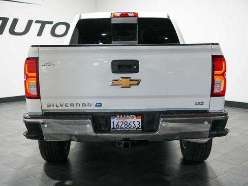 Used 2018 Chevrolet Silverado 1500 LTZ w/ Sport Package AWD/4WD image 4