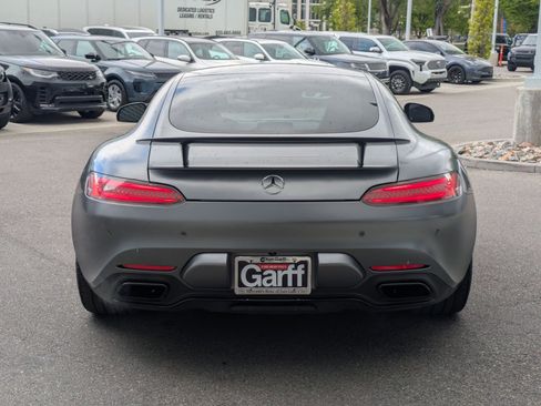 Used 2017 Mercedes-Benz AMG GT S image 4