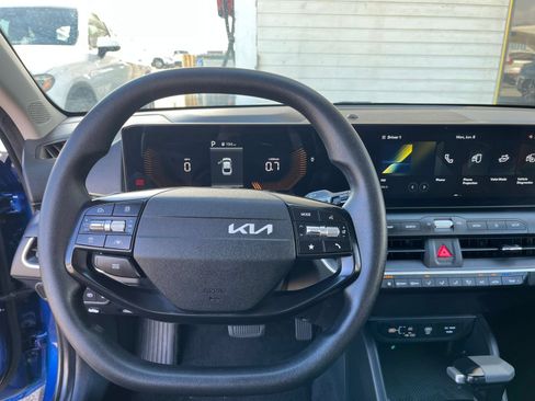 Used 2025 Kia K4 FWD image 34