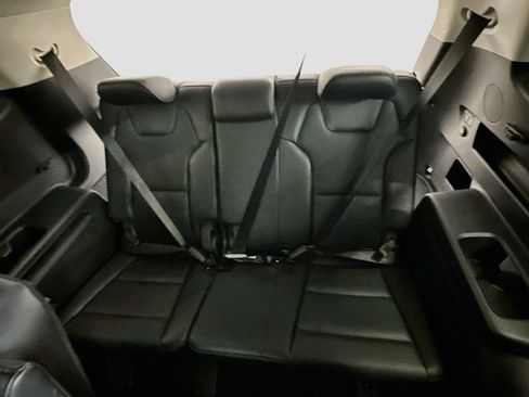 Used 2025 Kia Telluride S AWD/4WD image 30
