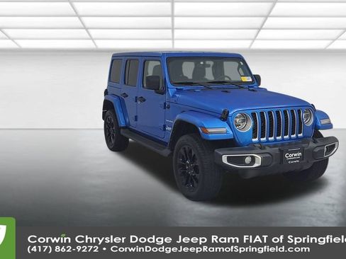Used 2021 Jeep Wrangler Unlimited Sahara w/ Cold Weather Group image 2