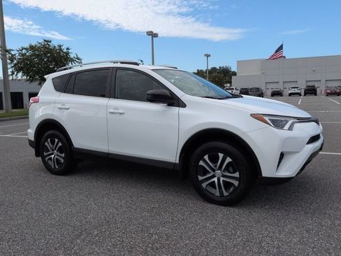 Used 2017 Toyota RAV4 LE w/ Carpet Mat Package AWD/4WD image 2