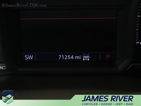 Used 2019 GMC Sierra 1500 SLT w/ SLT Premium Plus Package AWD/4WD image 29