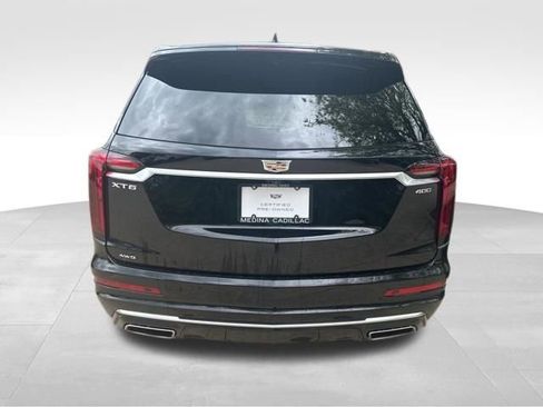 Certified 2024 Cadillac XT6 Premium Luxury AWD/4WD image 6