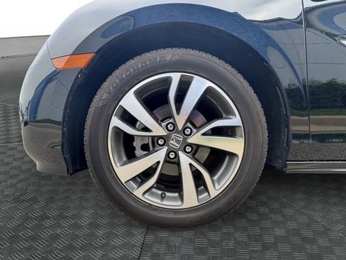 Certified 2024 Honda Odyssey Touring image 13