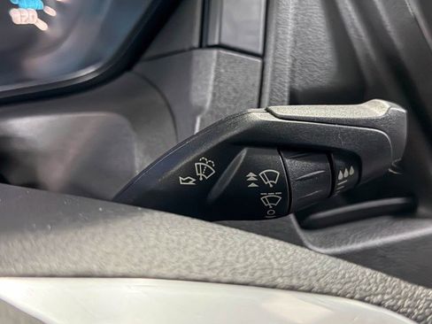 Used 2019 Ford Transit 250 130 Low Roof image 22