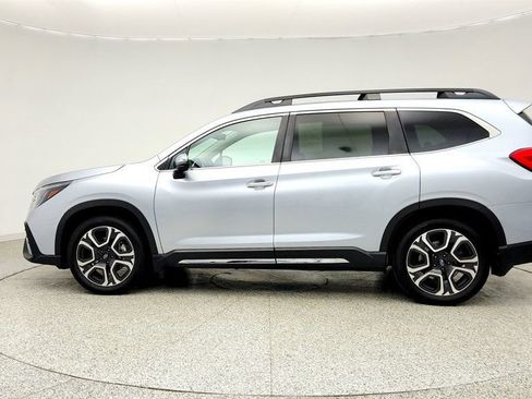 Used 2023 Subaru Ascent Touring AWD/4WD image 8