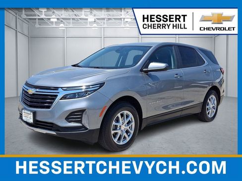 Certified 2023 Chevrolet Equinox LT AWD/4WD image 1