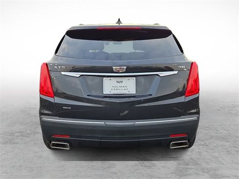 Used 2019 Cadillac XT5 AWD image 5