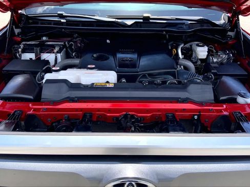 Used 2024 Toyota Tundra Limited w/ Power Package AWD/4WD image 31