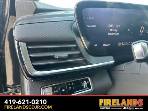 Used 2025 Buick Envision Preferred image 26