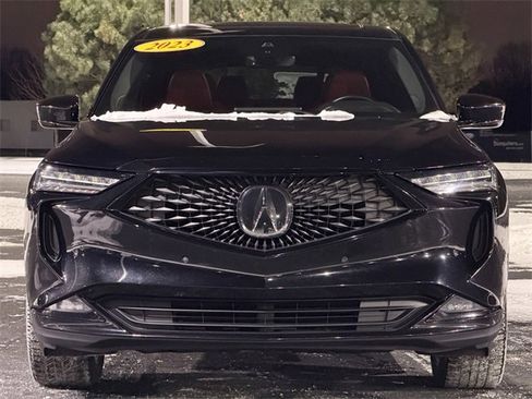 Used 2023 Acura MDX A-Spec image 9
