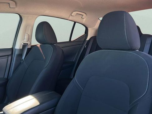 Used 2024 Nissan Sentra S image 12