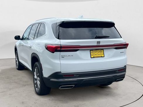 Used 2025 Buick Enclave Preferred AWD/4WD image 7