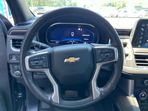Used 2022 Chevrolet Tahoe LT w/ LT Signature Package AWD/4WD image 13