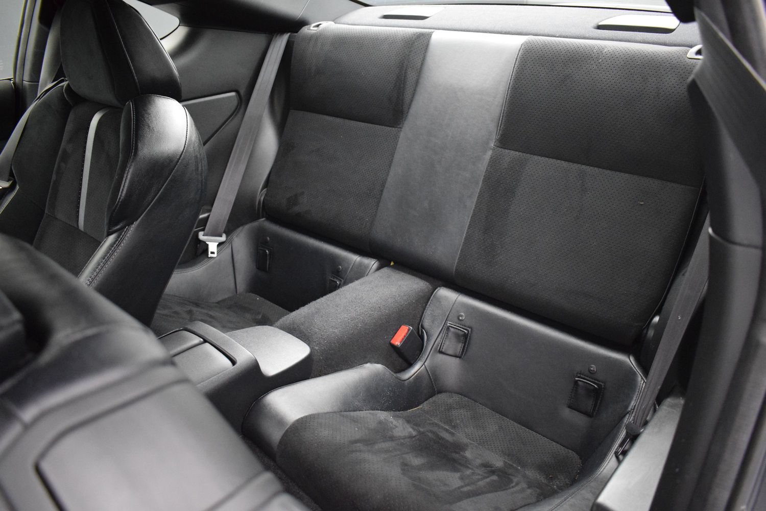 Used 2025 Toyota GR86 Premium w/ ALL Weather Mat Package (TMS) RWD image 12