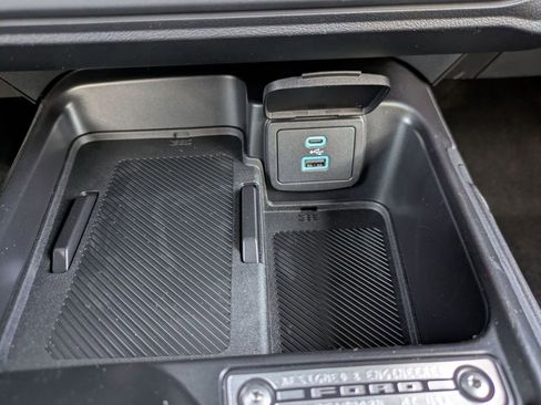 New 2025 Ford Bronco 4-Door image 32