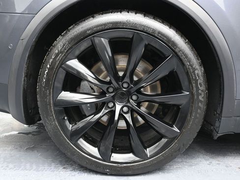 Used 2021 Tesla Model X Long Range image 12