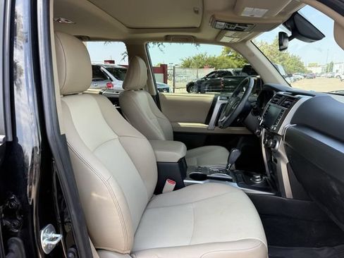 Used 2023 Toyota 4Runner SR5 Premium w/ Moonroof Package AWD/4WD image 29