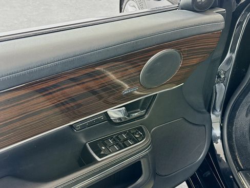 Used 2013 Jaguar XJ L Portfolio RWD image 19