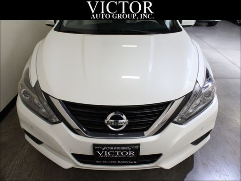Used 2018 Nissan Altima 3.5 SL image 3