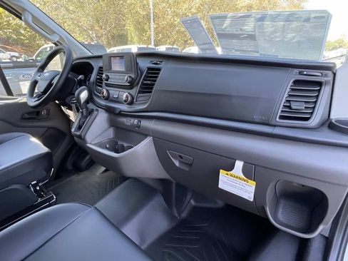 New 2025 Ford Transit 250 Low Roof image 24