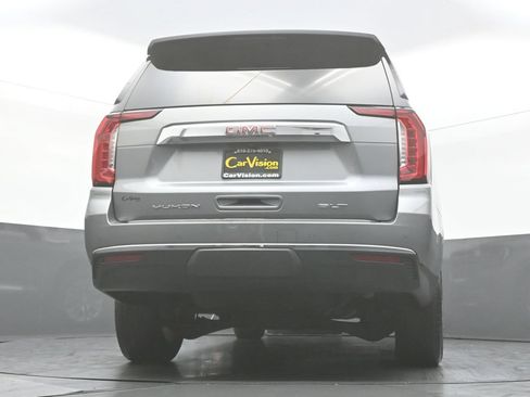 Used 2023 GMC Yukon XL SLT AWD/4WD image 41