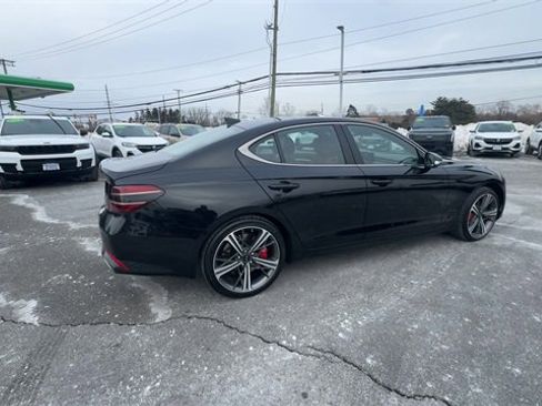 Used 2024 Genesis G70 2.5T w/ Sport Prestige Package image 8