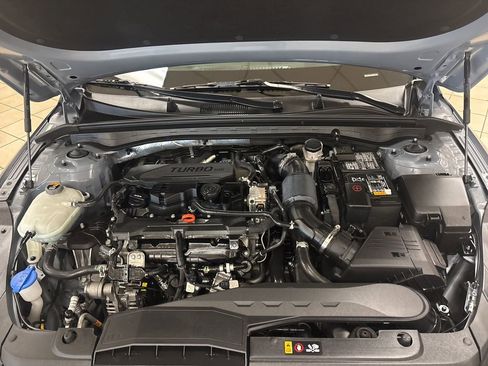 Used 2021 Kia K5 LX image 24