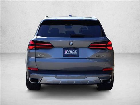 Used 2025 BMW X5 xDrive40i w/ Climate Comfort Package AWD/4WD image 9