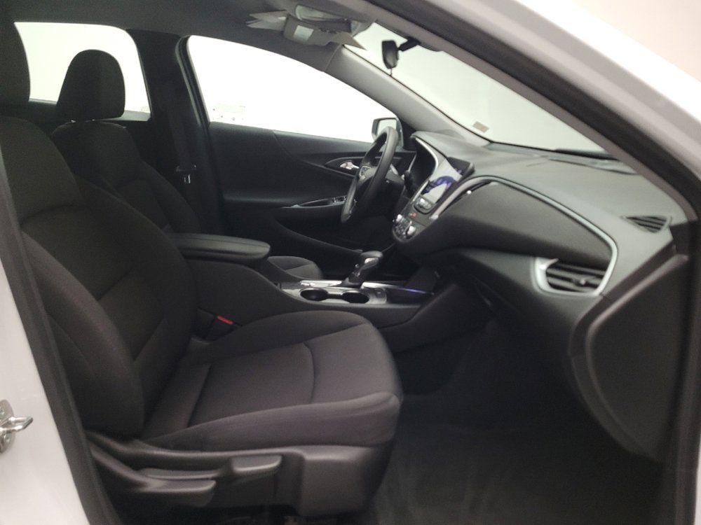 Used 2023 Chevrolet Malibu LT FWD image 21