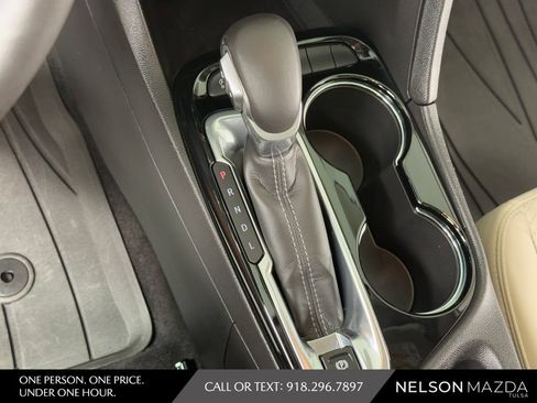 Used 2020 Buick Encore GX Essence w/ Experience Buick Package AWD/4WD image 37