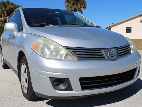 Used 2009 Nissan Versa 1.8 S w/ PWR Pkg image 8