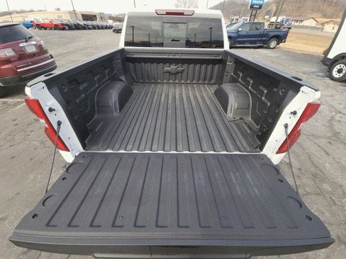 New 2026 Chevrolet Silverado 1500 RST w/ Redline Edition image 17