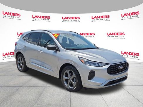 Used 2023 Ford Escape ST-Line FWD image 1