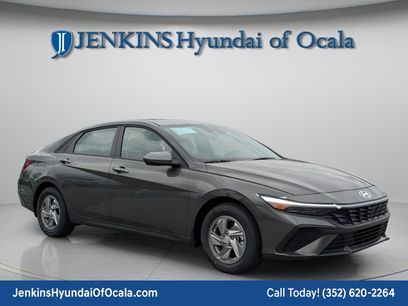 New 2026 Hyundai Elantra SE