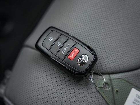 New 2026 Toyota Tundra Limited image 44