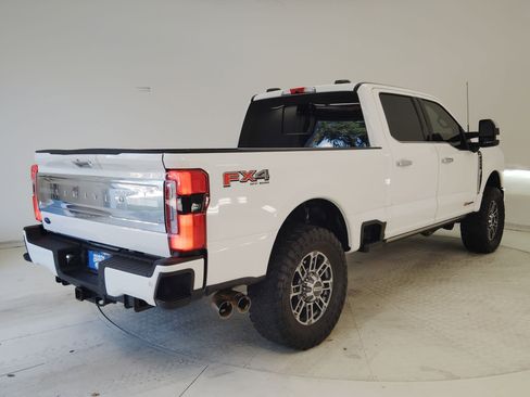 Certified 2024 Ford F250 Limited w/ FX4 Off-Road Package image 7