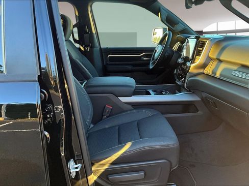New 2026 RAM 1500 Big Horn w/ Night Edition AWD/4WD image 24