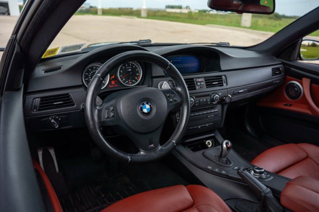 Used 2013 BMW M3 Coupe w/ Premium Pkg RWD image 13