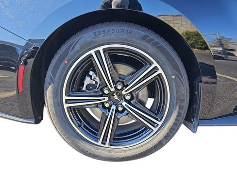 Used 2024 Ford Mustang Premium image 9