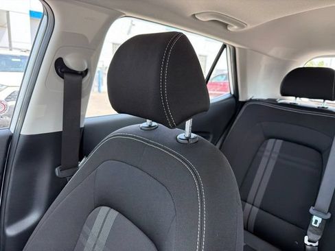 Used 2025 Hyundai Venue SEL FWD image 52