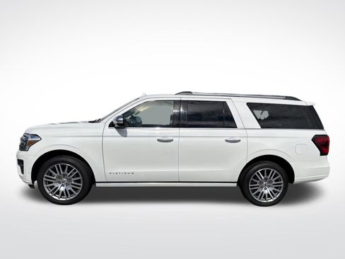 Certified 2024 Ford Expedition Max Platinum image 18