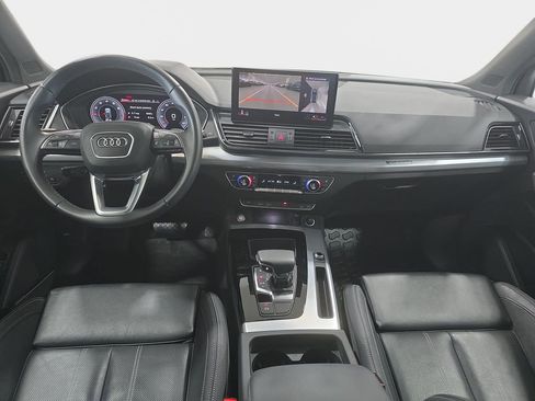 Used 2023 Audi Q5 2.0T Premium Plus w/ Premium Plus Package AWD/4WD image 12