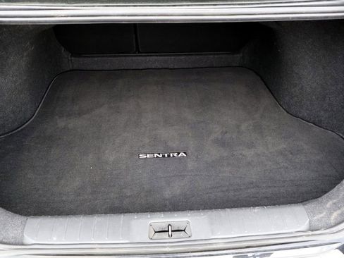 Used 2024 Nissan Sentra S FWD image 22